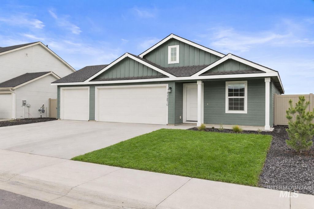 Photo of 11270 Barn Ranch St, Caldwell, ID 83605 (MLS # 98979662)