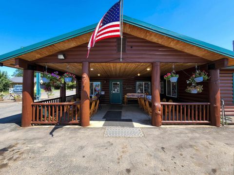 Photo of 150 S Railroad St, Midvale, ID 83645 (MLS # 98855028)