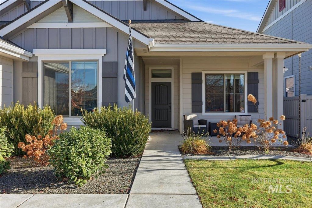 Photo of 9302 S Updale Ave, Kuna, ID 83634 (MLS # 98969111)