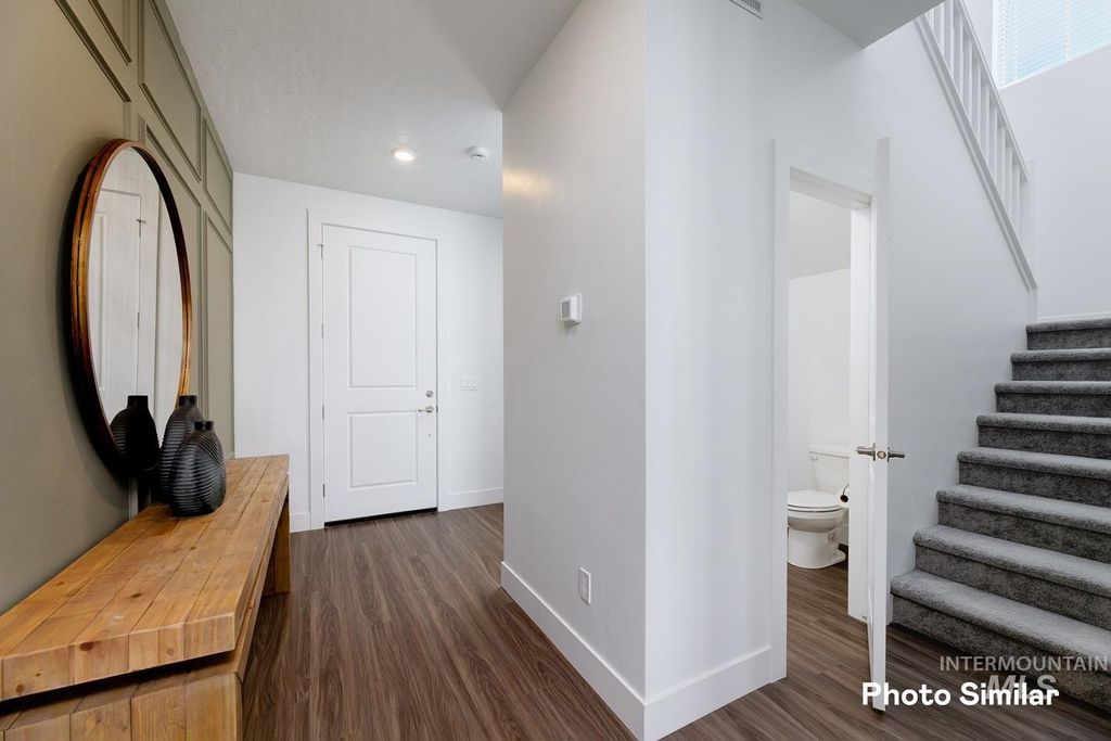 Photo of 15111 Cloud Crest Ave, Caldwell, ID 83607 (MLS # 98984455)