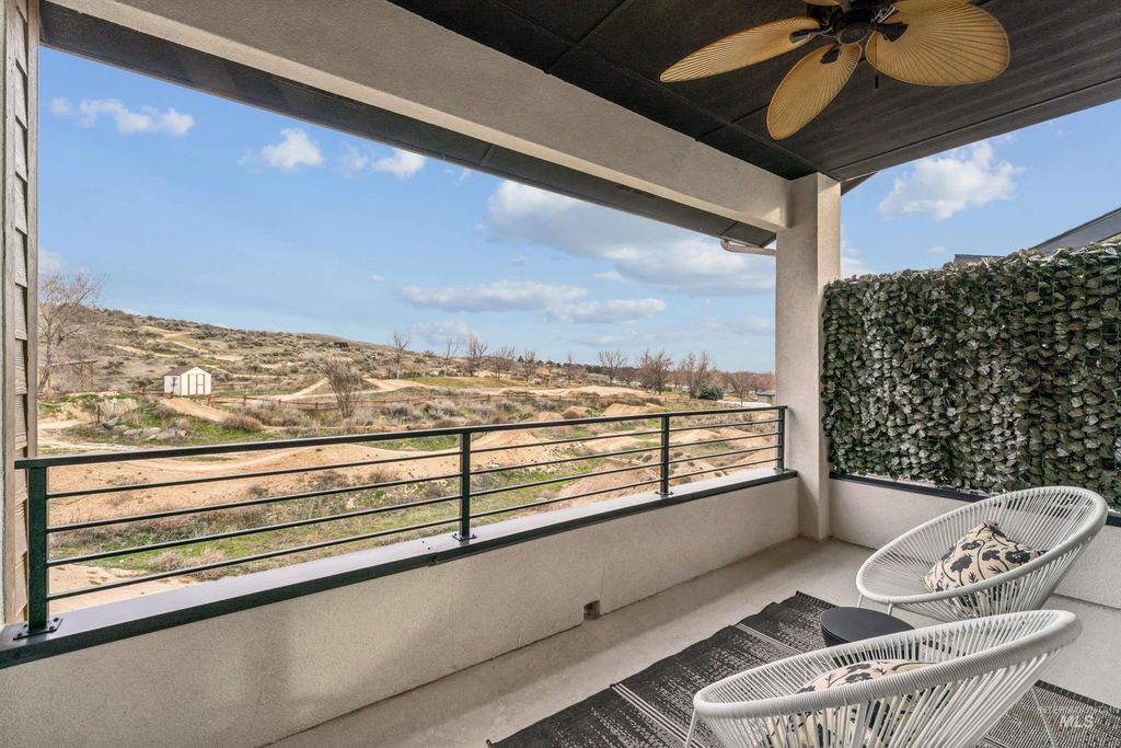 Photo of 12214 N Lazy J Lane, Eagle, ID 83714 (MLS # 98977757)