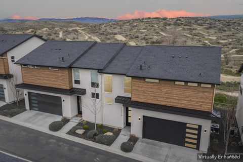 Photo of 12214 N Lazy J Lane, Eagle, ID 83714 (MLS # 98977757)