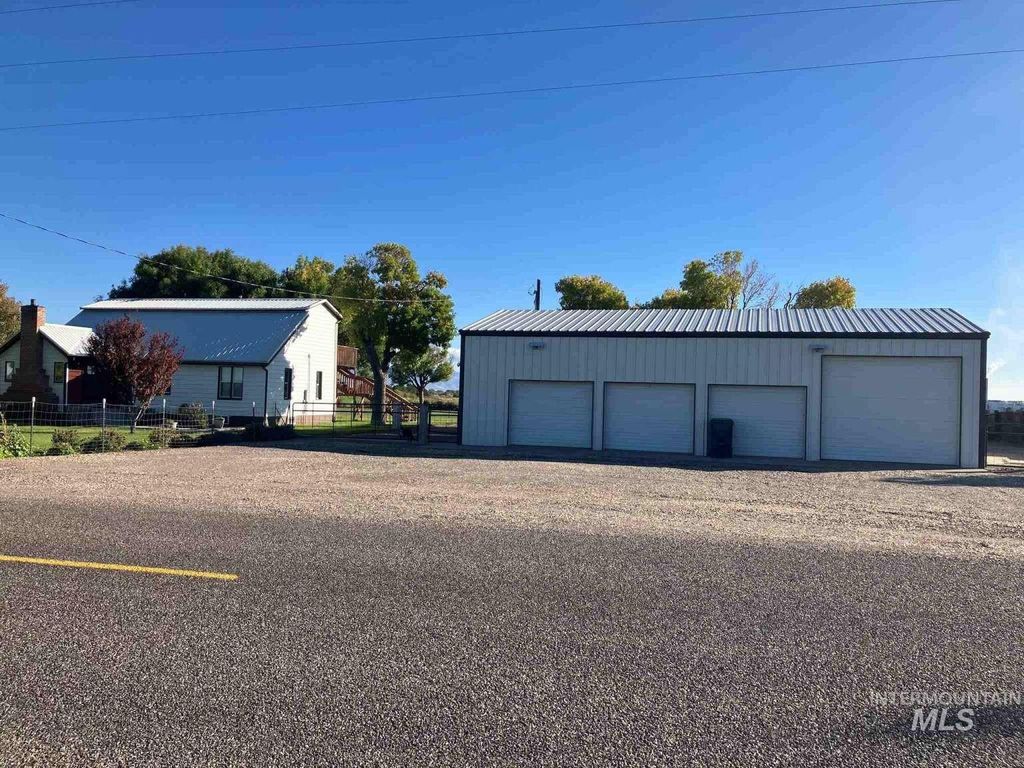 Photo of 885 W 500 S, Heyburn, ID 83336 (MLS # 98964187)