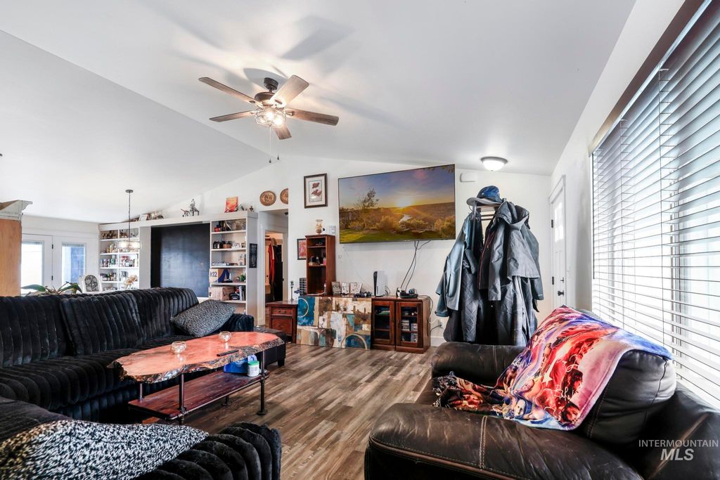 Photo of 498 Jesse Ave, Twin Falls, ID 83301 (MLS # 98983806)