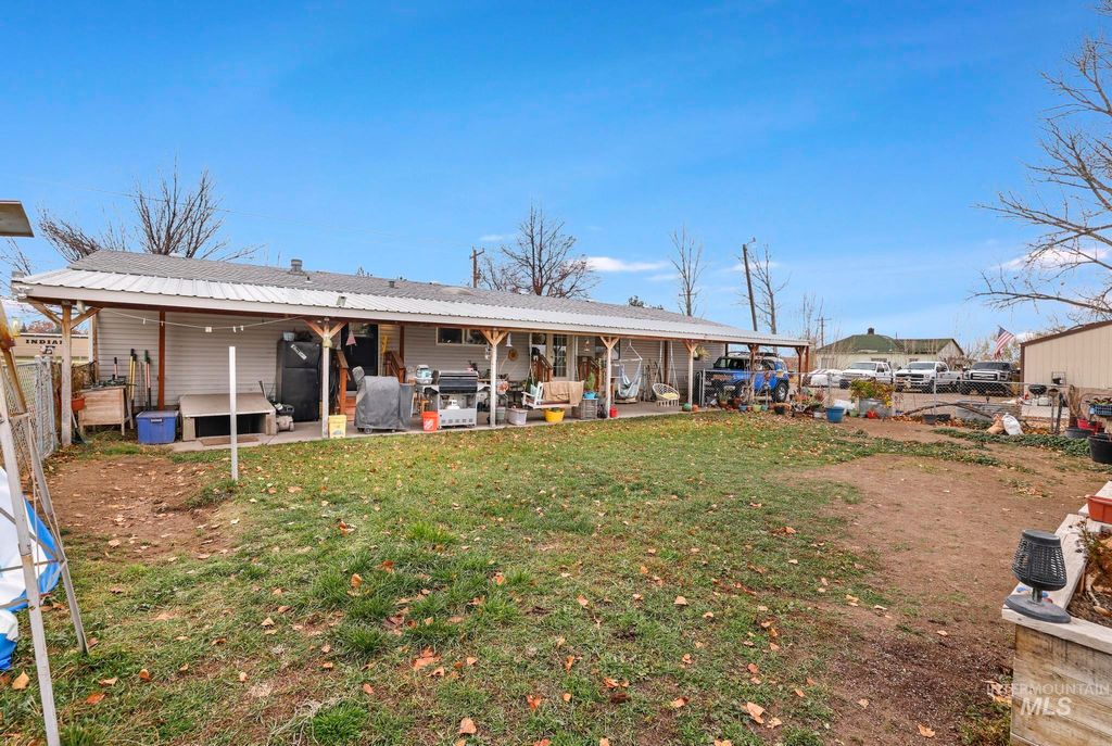 Photo of 518 Sawtooth Ave, Buhl, ID 83316 (MLS # 98968295)