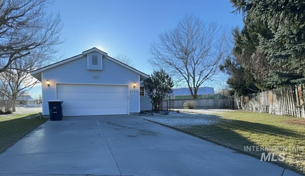 Photo of 2780 Hiawatha Way, Twin Falls, ID 83301 (MLS # 98971273)