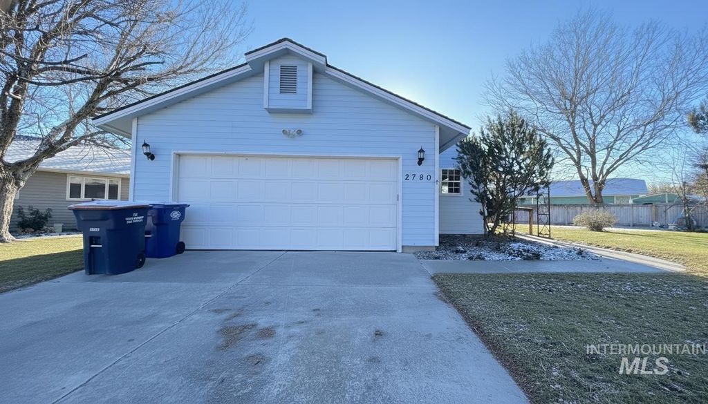Photo of 2780 Hiawatha Way, Twin Falls, ID 83301 (MLS # 98971273)