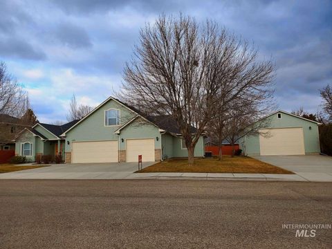 Photo of 1100 E Wright St, Boise, ID 83706 (MLS # 98971380)