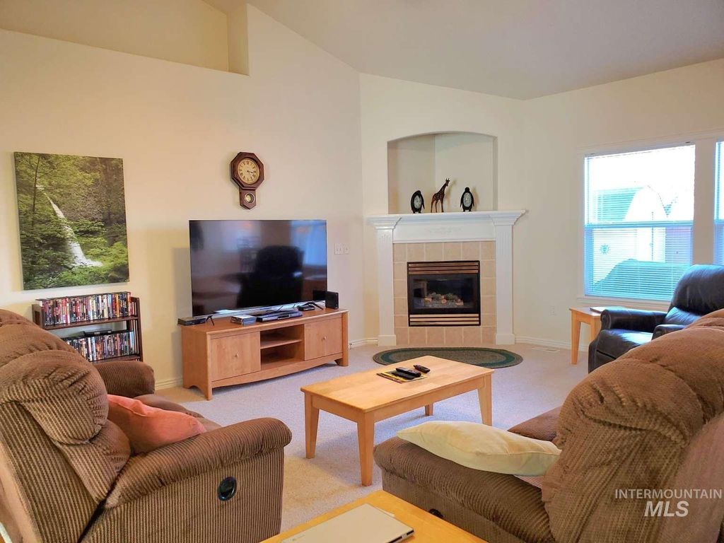 Photo of 1100 E Wright St, Boise, ID 83706 (MLS # 98971380)