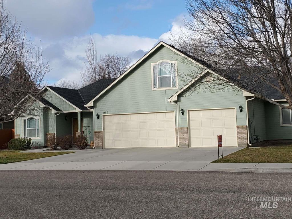 Photo of 1100 E Wright St, Boise, ID 83706 (MLS # 98971380)