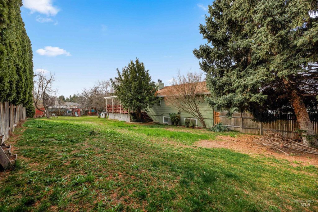 Photo of 3762 S Summerset Way, Boise, ID 83709 (MLS # 98977859)