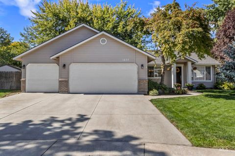 1637 S Labrador Meridian ID 83642