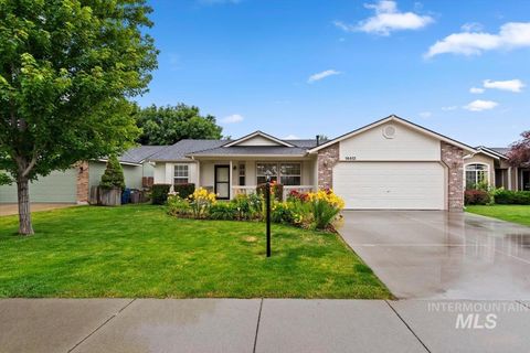Photo of 14413 W Roaring Creek, Boise, ID 83713 (MLS # 98992525)