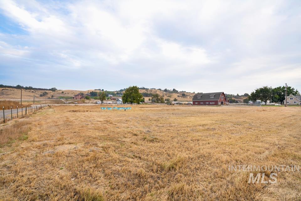 TBD Finley Rd
