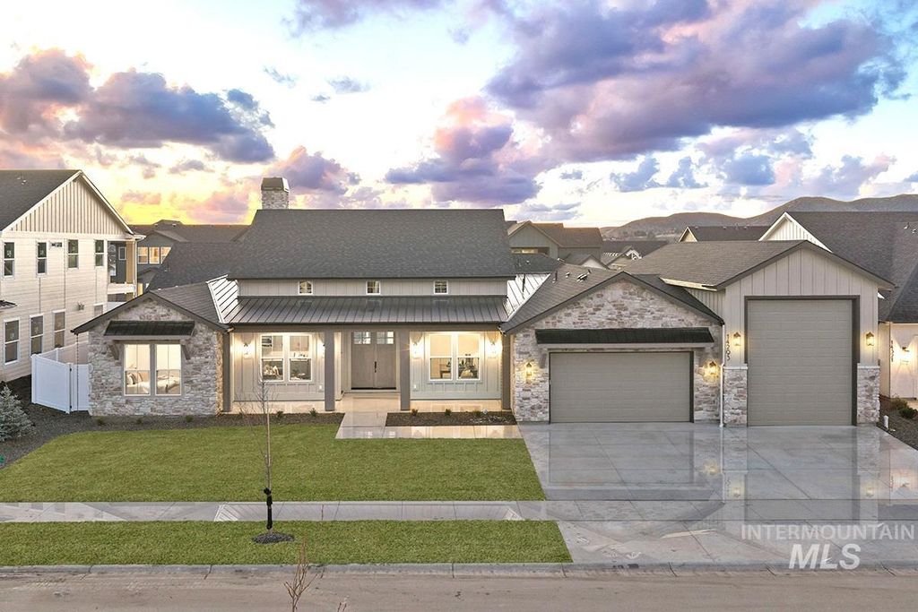 Photo of 14293 N Hornbill Way, Boise, ID 83714 (MLS # 98978347)