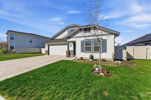 Photo of 3789 S Walnut Ridge Way, Nampa, ID 83686 (MLS # 98986393)