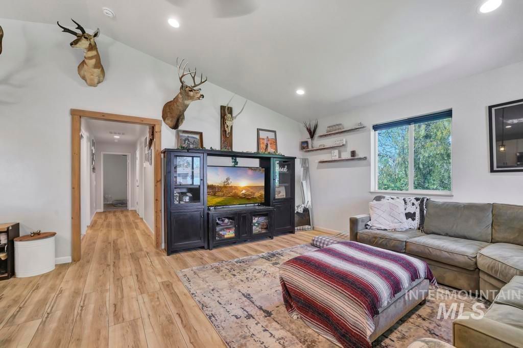 Photo of 525 Michigan St, Gooding, ID 83330 (MLS # 98983925)