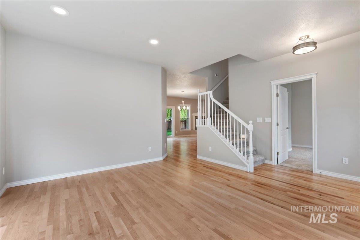 3077 S Grimes Creek Ave