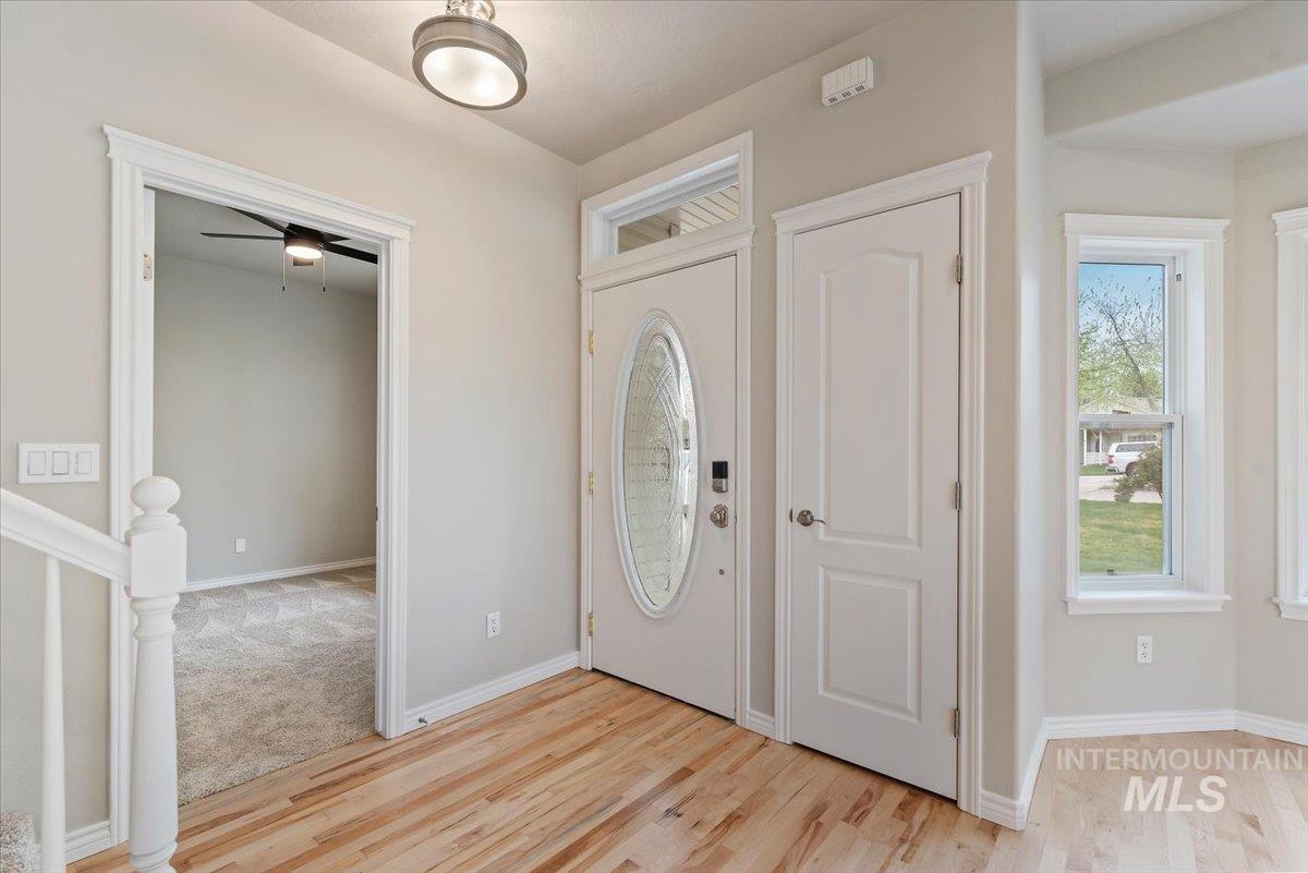 3077 S Grimes Creek Ave