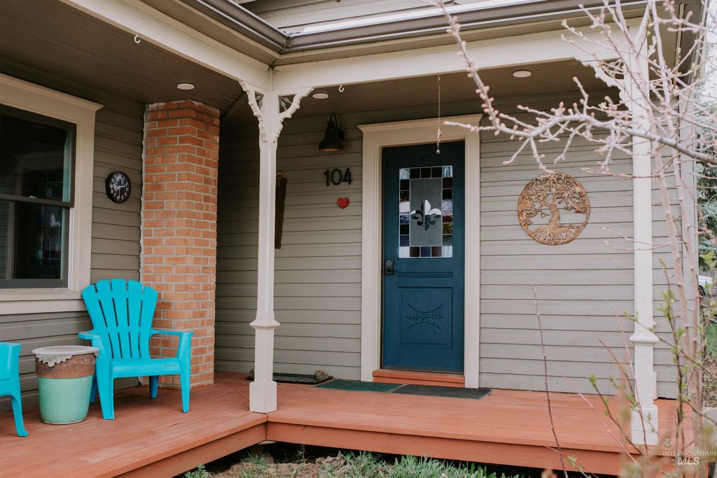 Photo of 104 N Fairfield St, Council, ID 83612 (MLS # 98980720)