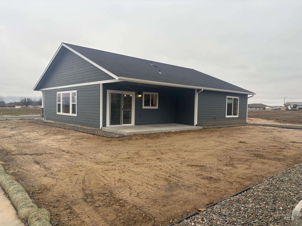 Photo of 1732 Yellowstone Court, Lewiston, ID 83501 (MLS # 98955420)