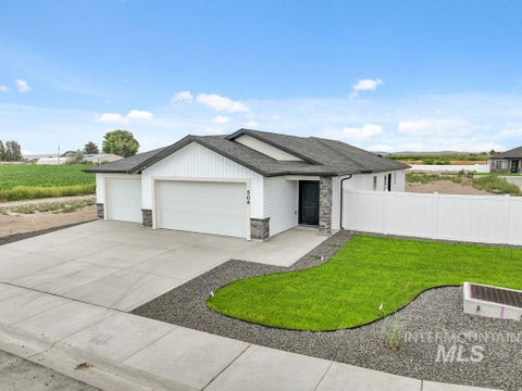 Photo of 506 Durango Rd, Twin Falls, ID 83301 (MLS # 98998847)