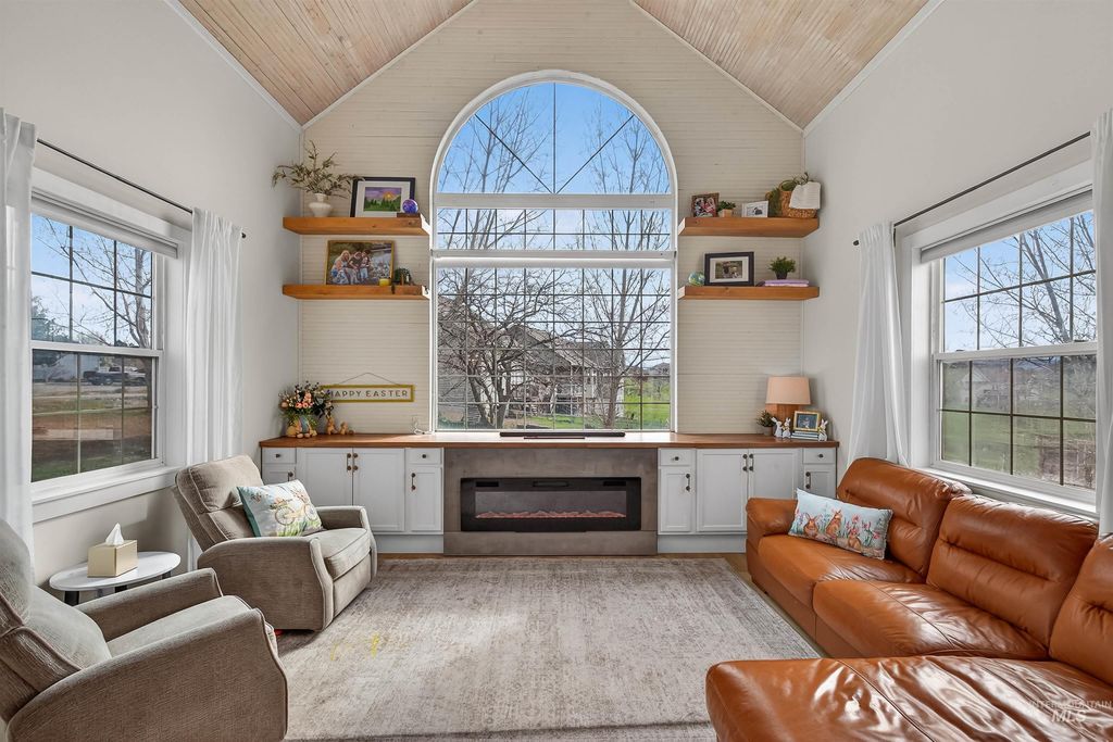 Photo of 6598 Cougar Ridge Road, Lewiston, ID 83501 (MLS # 98980081)