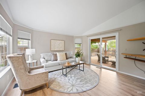 5053 W Bloom Street Boise ID 83703