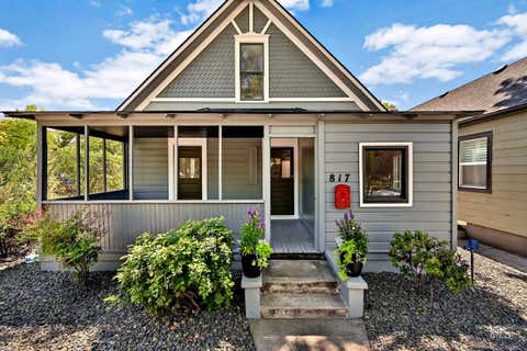 Photo of 817 W Thatcher Street, Boise, ID 83702 (MLS # 98997756)