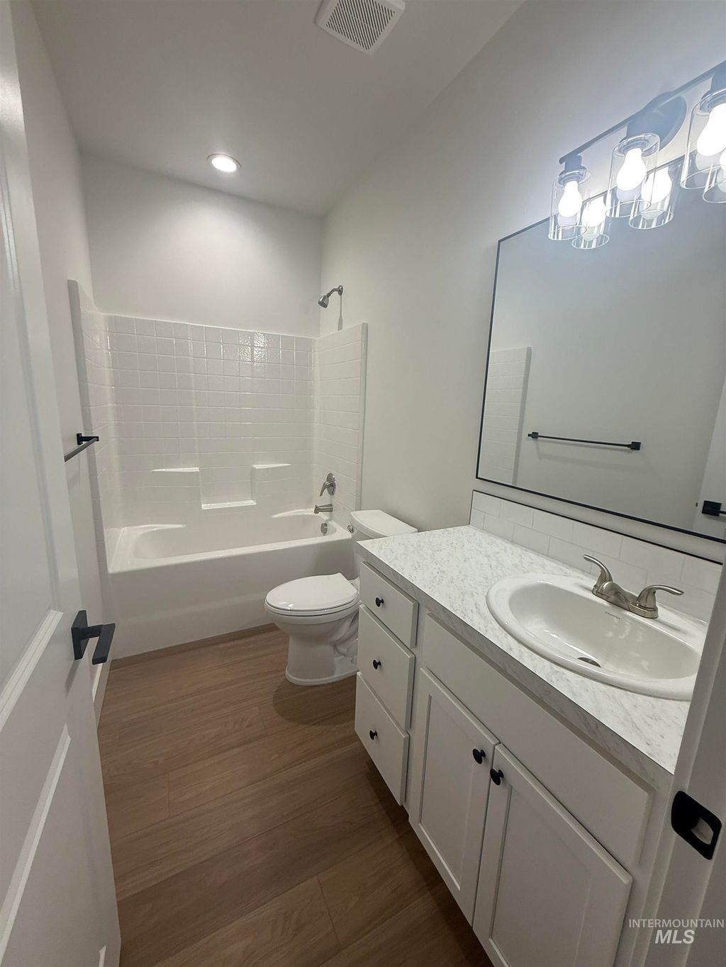 Photo of 501 W California, Homedale, ID 83628 (MLS # 98975066)