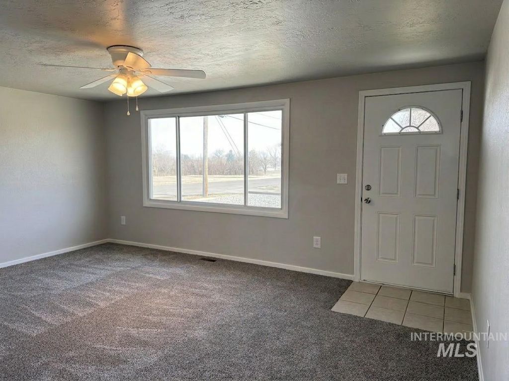 Photo of 101 Sunset Circle, Buhl, ID 83316 (MLS # 98978273)