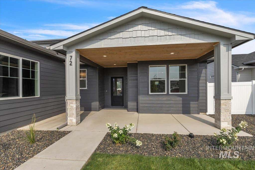 Photo of 72 S Ravine Way, Nampa, ID 83687 (MLS # 98995913)