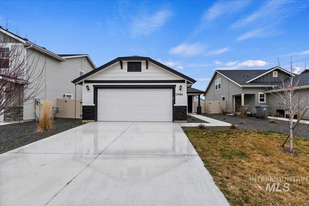Photo of 17584 Barefoot Ridge Way, Nampa, ID 83687 (MLS # 98978629)