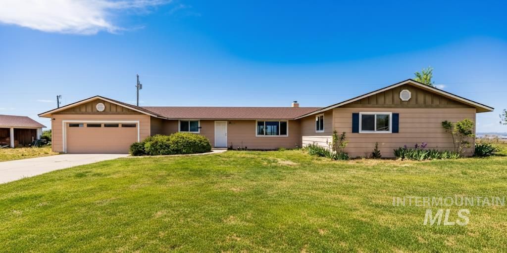 Photo of 3915 E 1st Lane, Parma, ID 83660 (MLS # 98957527)