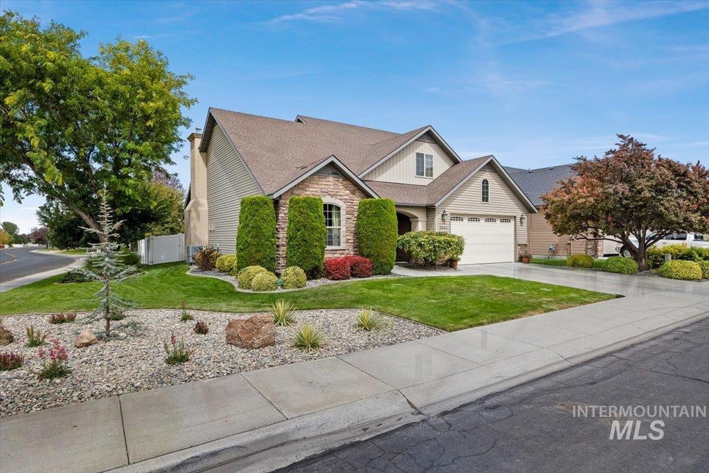 Photo of 2603 Carriage Way, Twin Falls, ID 83301 (MLS # 98999999)