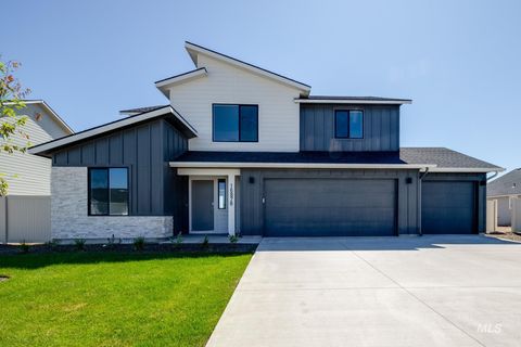 Photo of 17763 N Hugh Glass Way, Nampa, ID 83687 (MLS # 98976263)