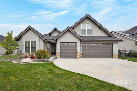 Photo of 3552 W Star Hollow Dr, Meridian, ID 83646 (MLS # 98980596)