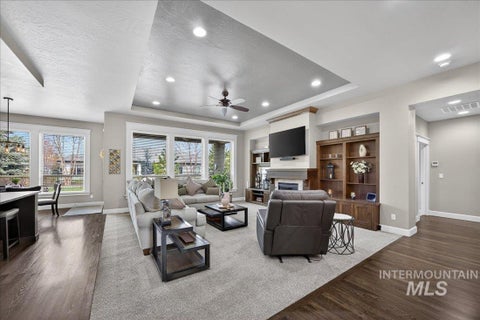 Photo of 3552 W Star Hollow Dr, Meridian, ID 83646 (MLS # 98980596)
