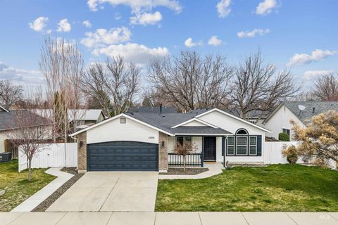 Photo of 1288 E Sothesby St, Meridian, ID 83642 (MLS # 98978018)