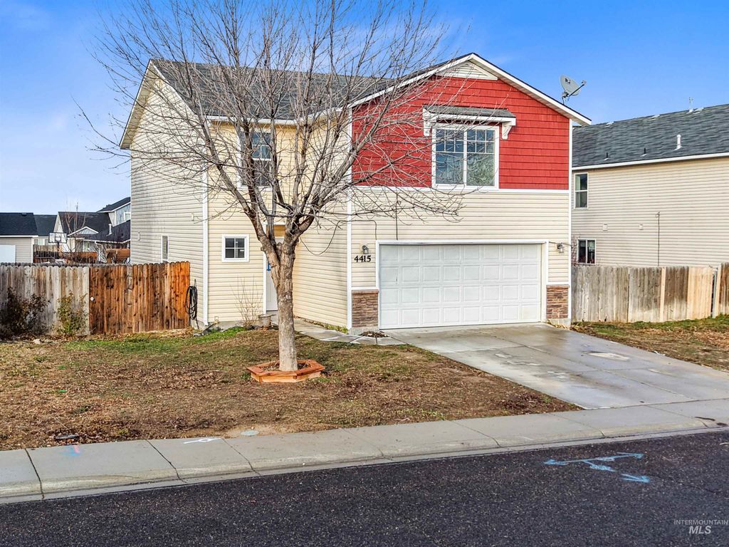 Photo of 4415 Duke St, Caldwell, ID 83607 (MLS # 98971590)