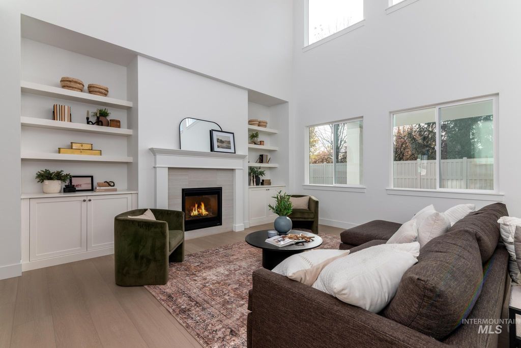 Photo of 5431 N Ebony Way, Meridian, ID 83646 (MLS # 98974061)