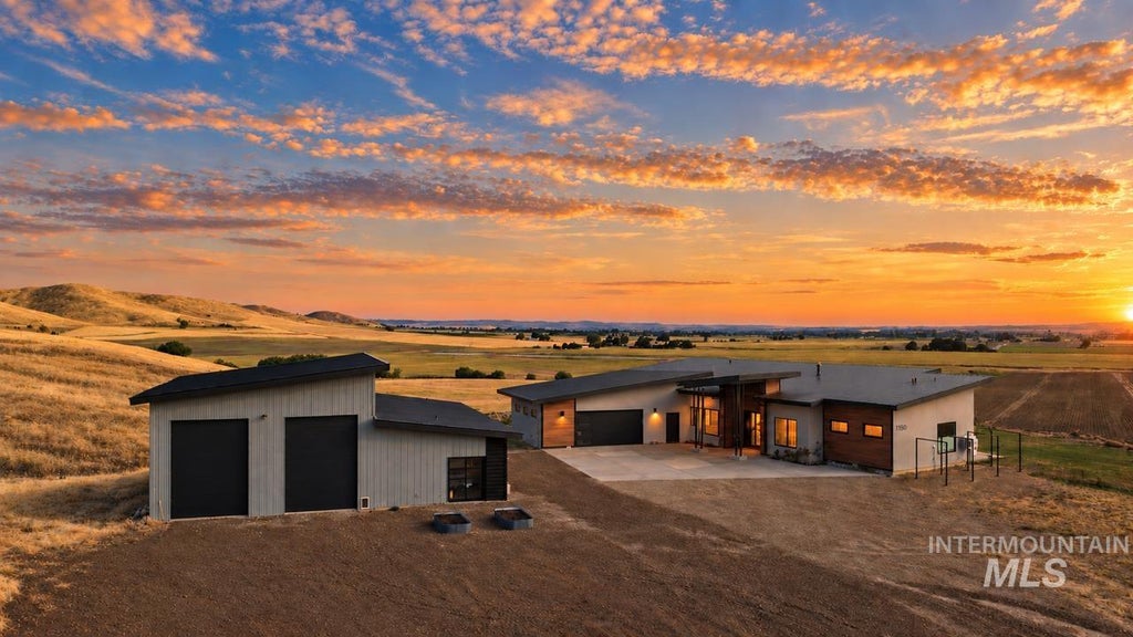 Photo of 1150 Pleasant View Drive, Weiser, ID 83672 (MLS # 98995275)