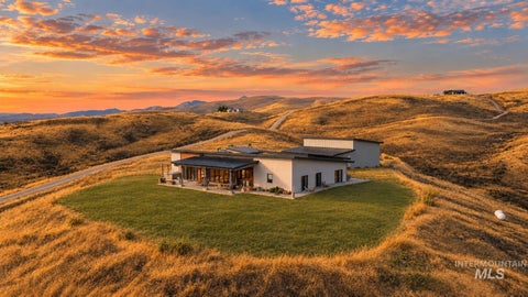 Photo of 1150 Pleasant View Drive, Weiser, ID 83672 (MLS # 98995275)