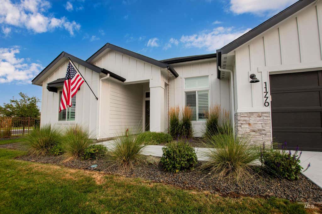 Photo of 11770 W Meadowbreeze St, Star, ID 83669 (MLS # 98995802)
