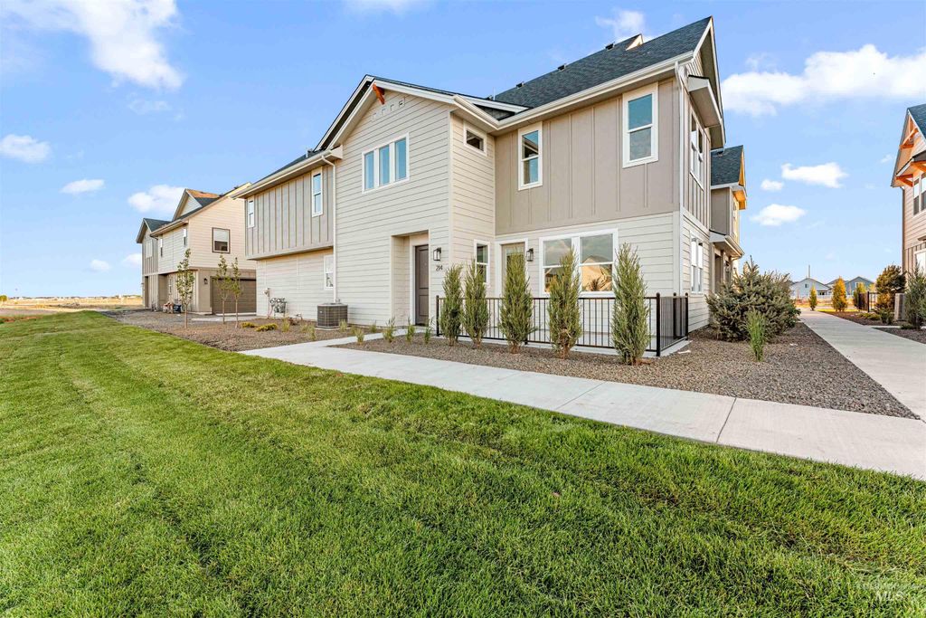Photo of 12555 W Callisto Ln, Star, ID 83669 (MLS # 98965142)