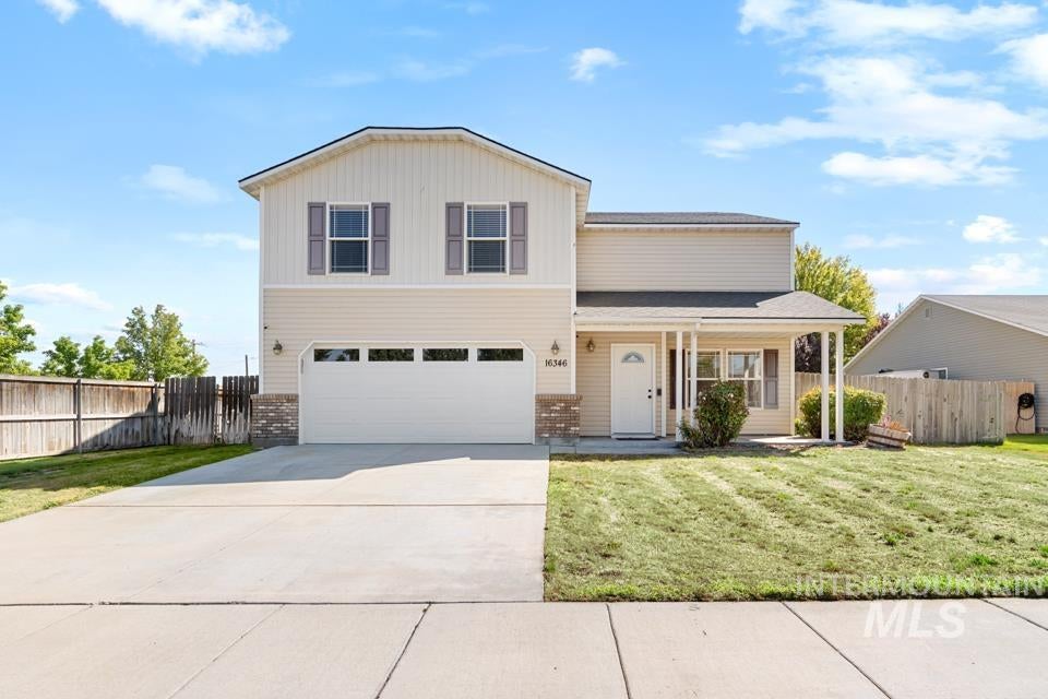 Photo of 16346 Silver Creek, Caldwell, ID 83607 (MLS # 98999371)