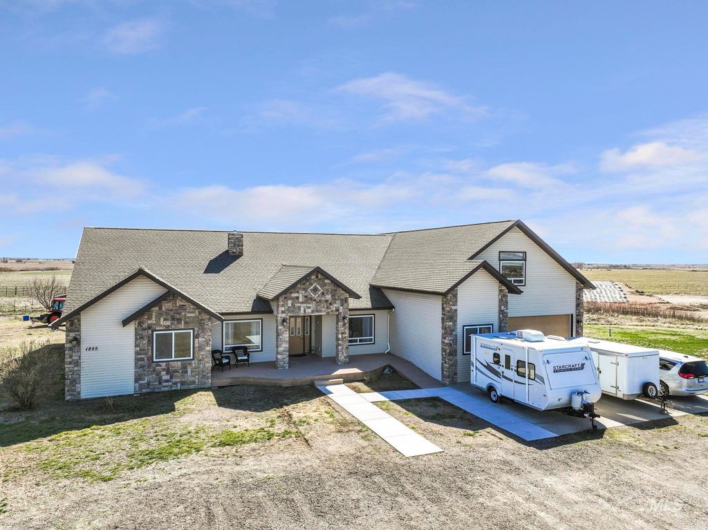 Photo of 1855 E 1300 South, Gooding, ID 83330 (MLS # 98970373)