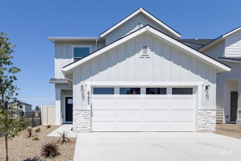 Photo of 1545 W Braden Dr, Meridian, ID 83642 (MLS # 98985515)