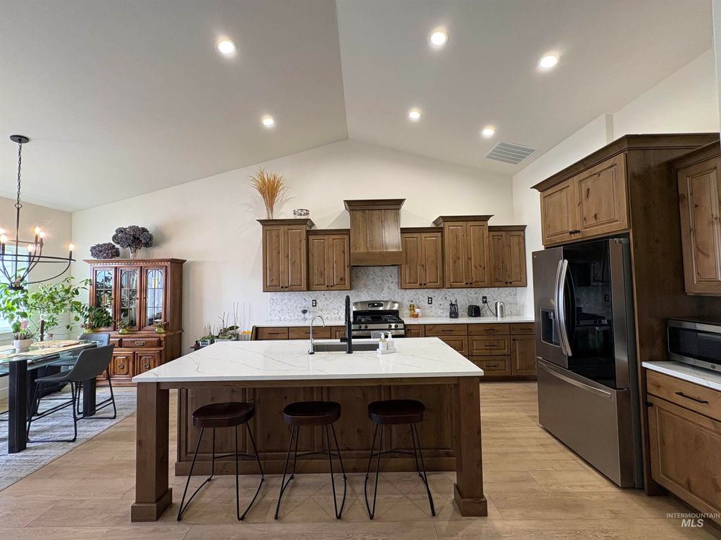 Photo of 973 Kenbrook Loop, Twin Falls, ID 83301 (MLS # 98966174)