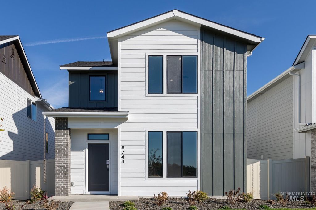 Photo of 2900 E Boulder Basin Dr, Kuna, ID 83634 (MLS # 98968188)